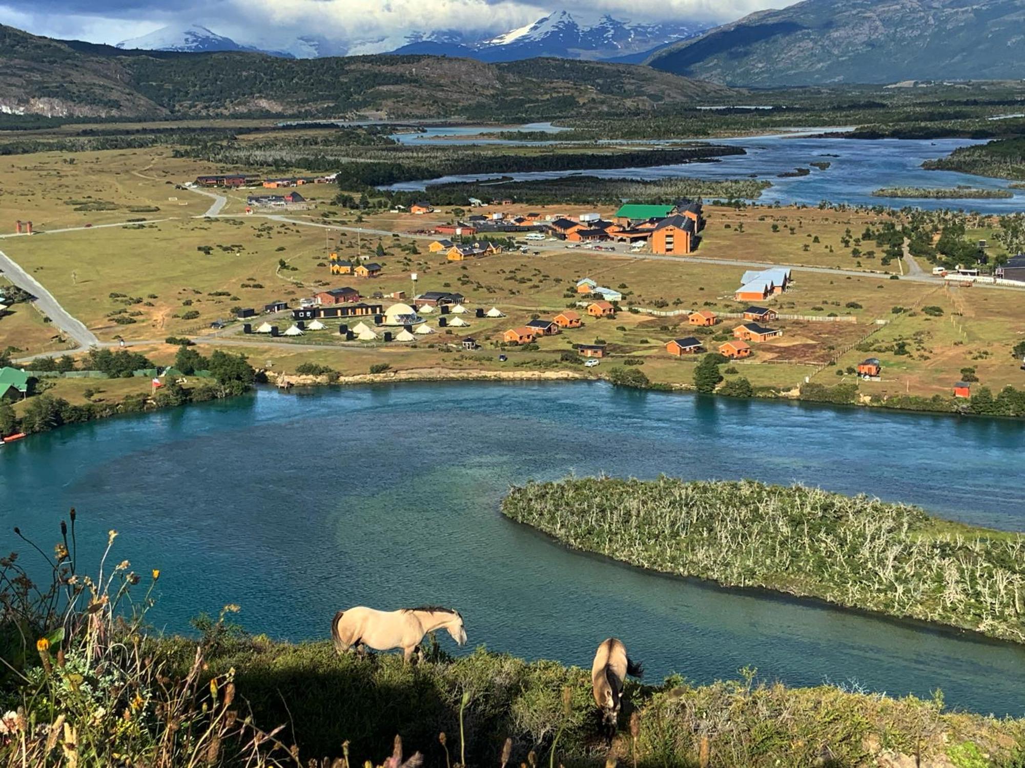 Chilenativo Riverside Camp Torres del Paine National Park Εξωτερικό φωτογραφία